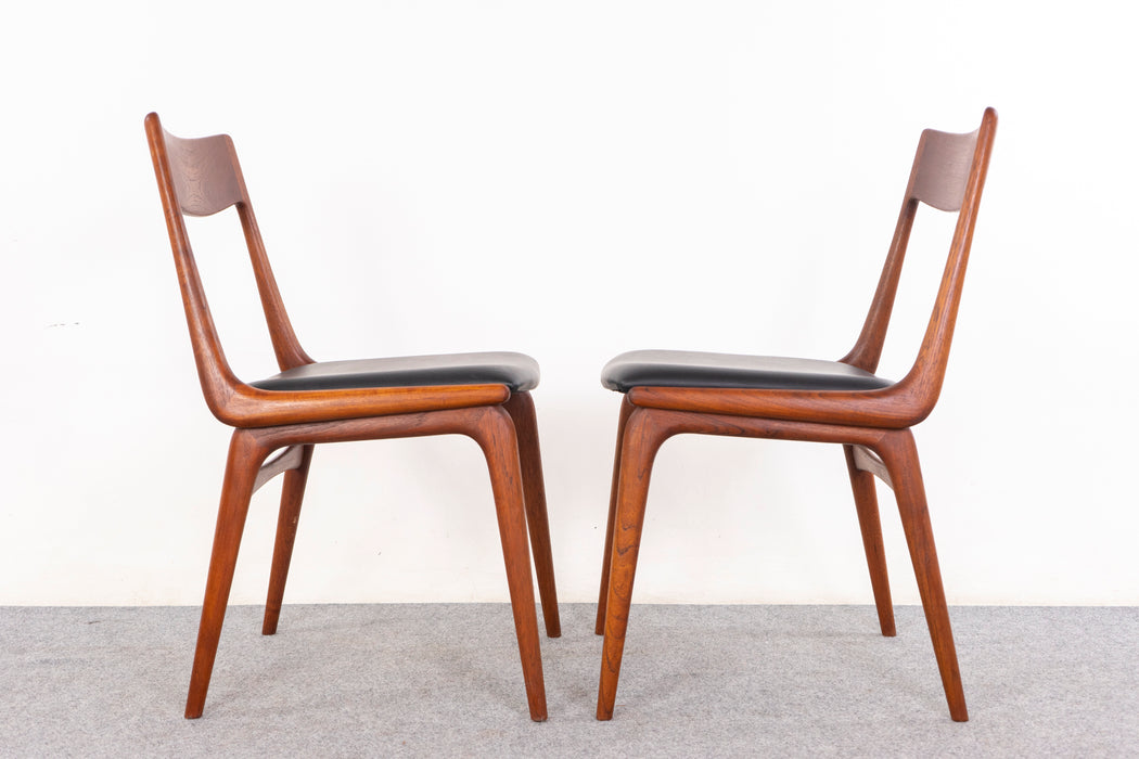 2 Teak Dining Chairs by Alfred Christensen - (D1135.2)