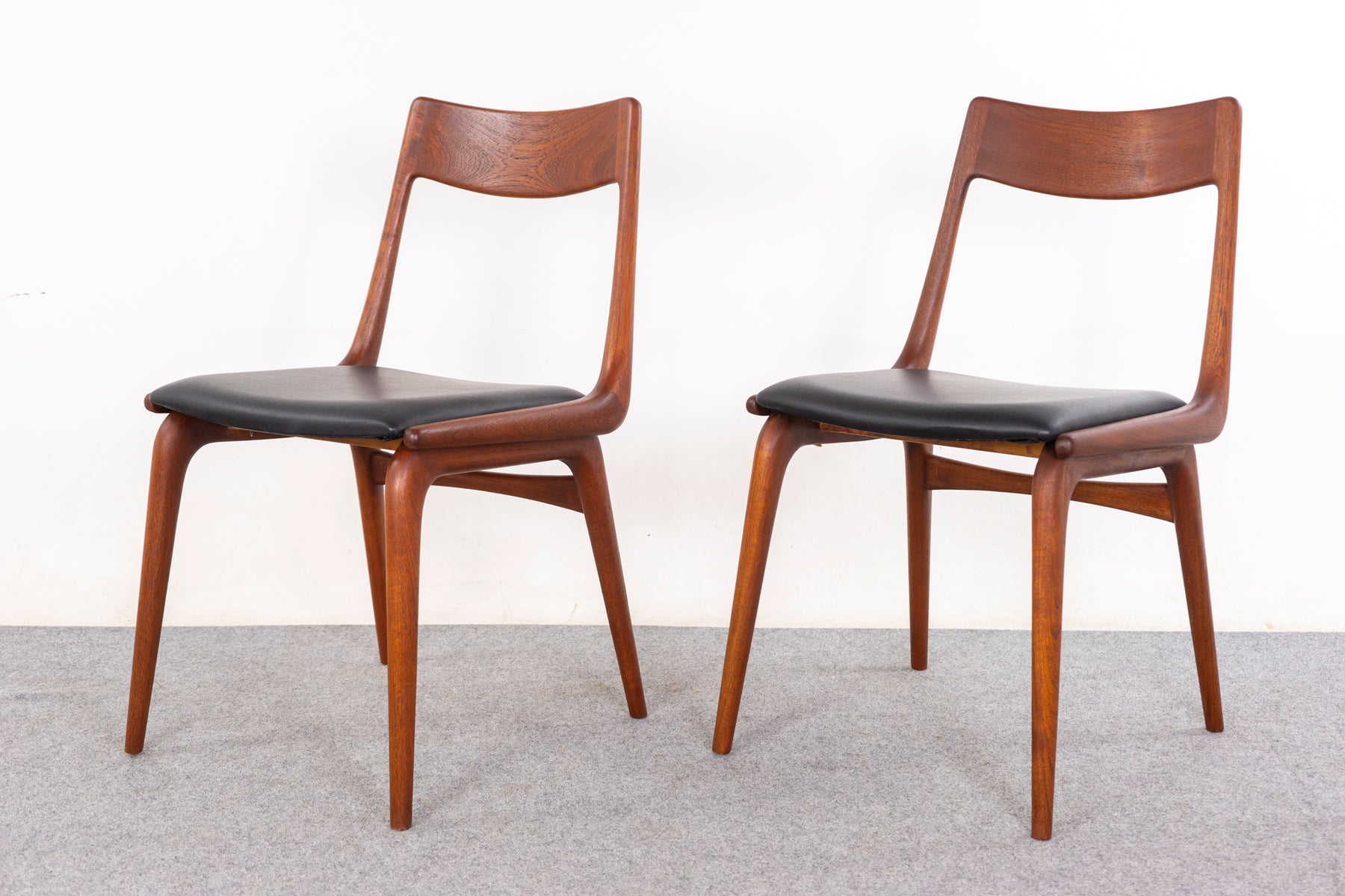 2 Teak Dining Chairs by Alfred Christensen - (D1135.2)