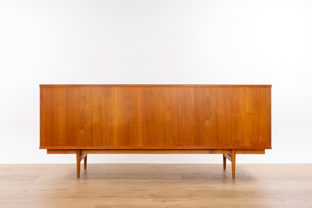 Danish Mid Century Modern Teak Sideboard - (D1521)