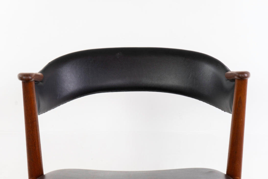 4 Teak Dining Chairs by Kai Kristiansen - (325-039.1)