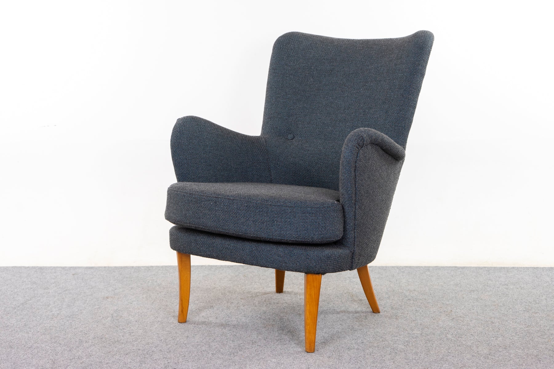 Beech Lounge Chair by Carl Malmsten - (326-051.2)