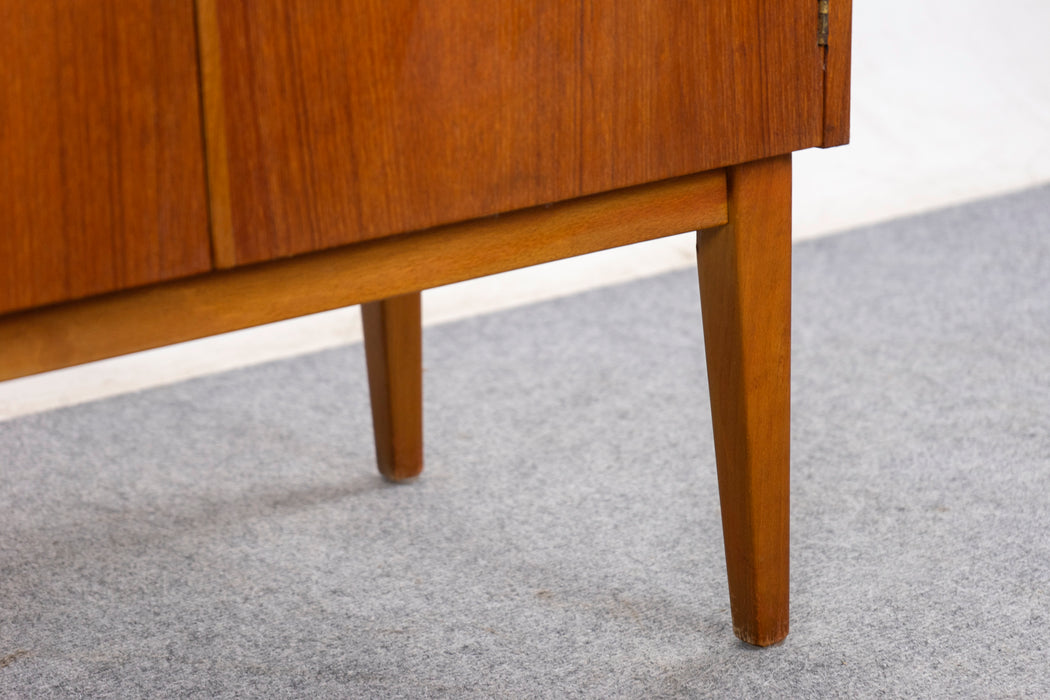 Swedish Teak Bookcase/Secretary - (327-164)
