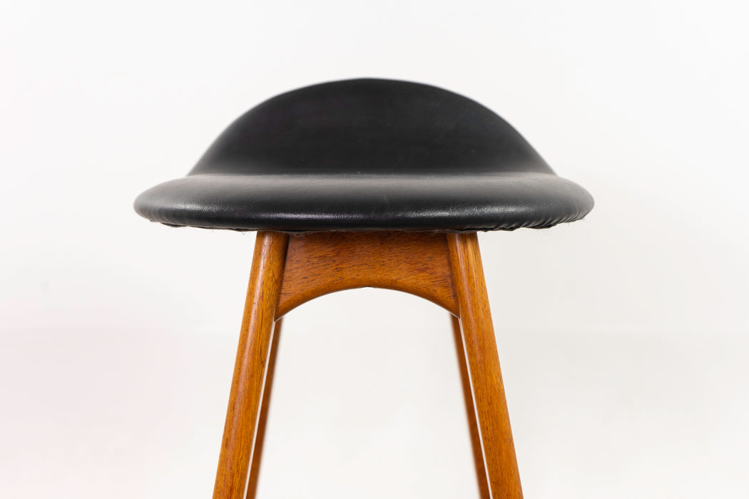 Teak & Leather Bar Stool by Erik Buch - (D1250)