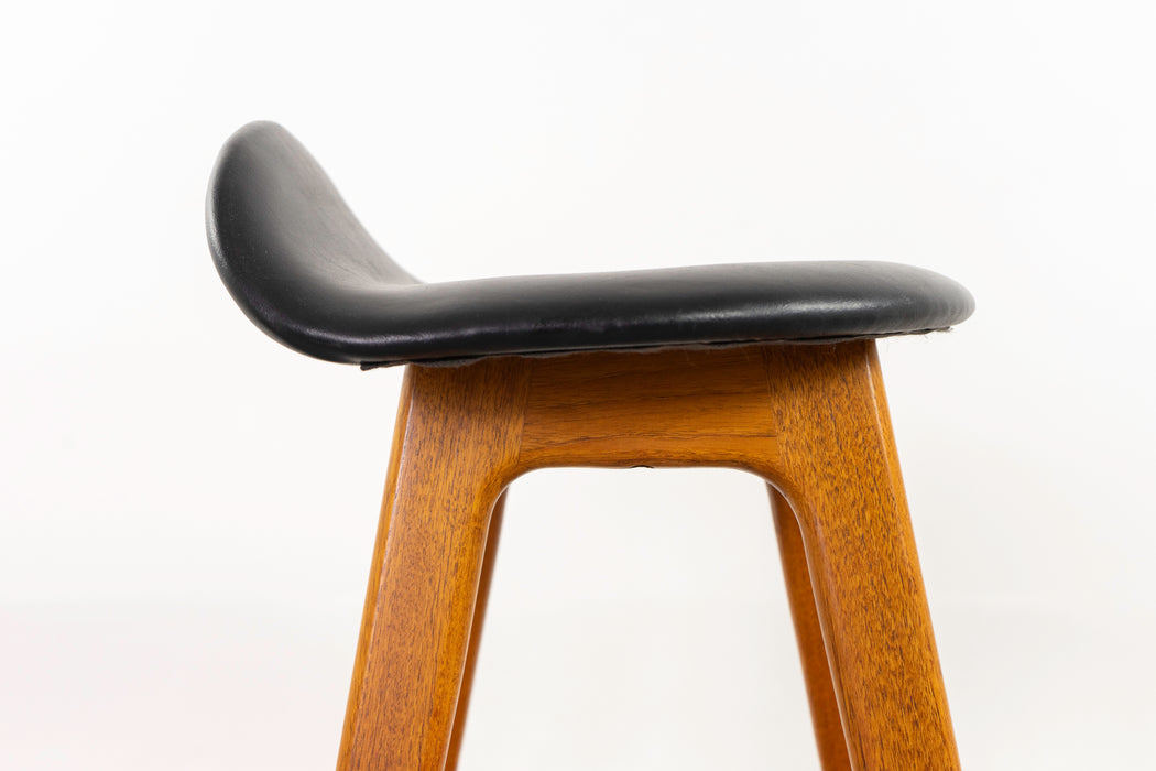 Teak & Leather Bar Stool by Erik Buch - (D1250)