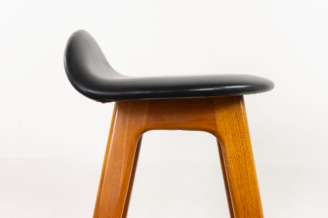 Teak & Leather Bar Stool by Erik Buch - (D1251)