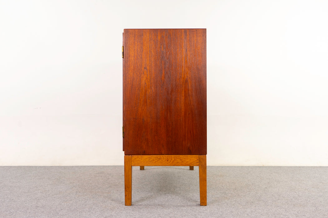 Teak & Oak Cabinet by Borge Mogensen - (D1262)