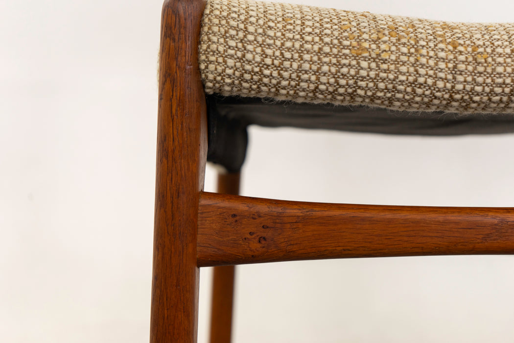 1 Teak & Oak CH23 Dining Chair by Hans Wegner - (D1261)