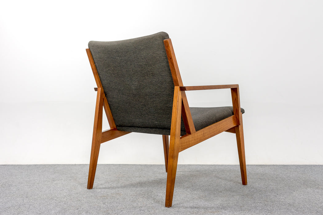 Danish Mid-Century Teak Easy Chair - (321-214)