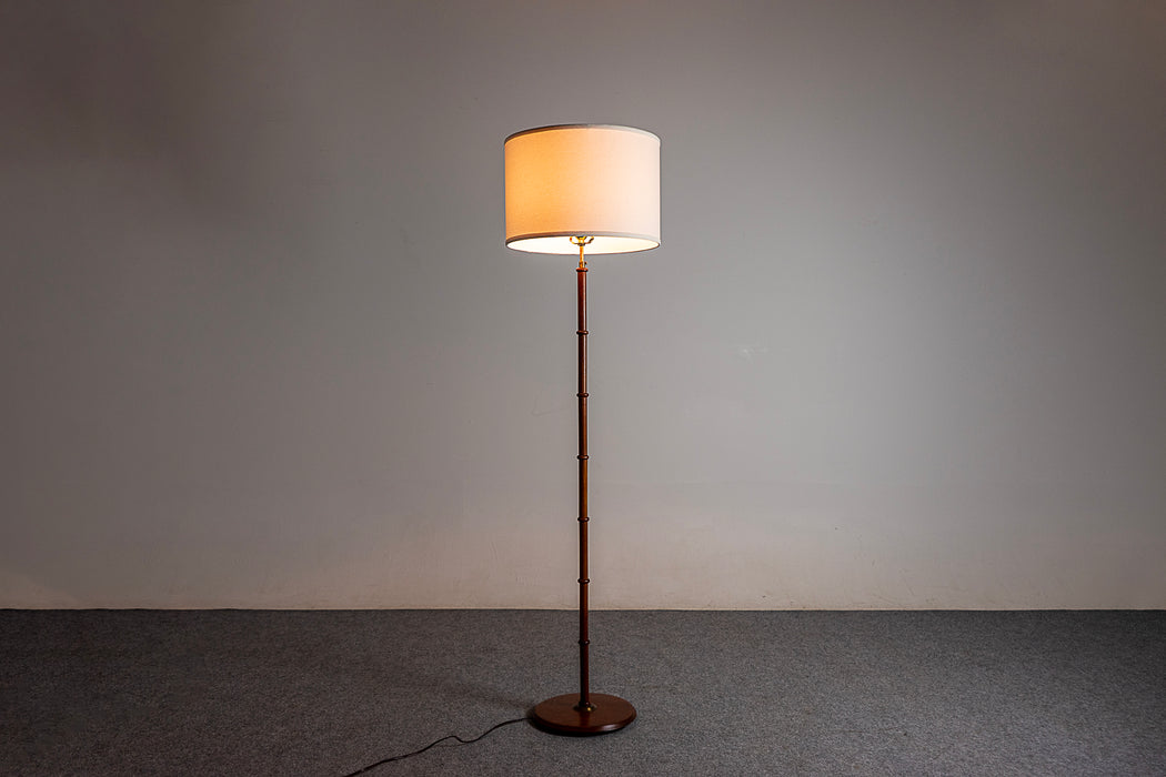 Danish Modern Teak Floor Lamp - (321-345.16)