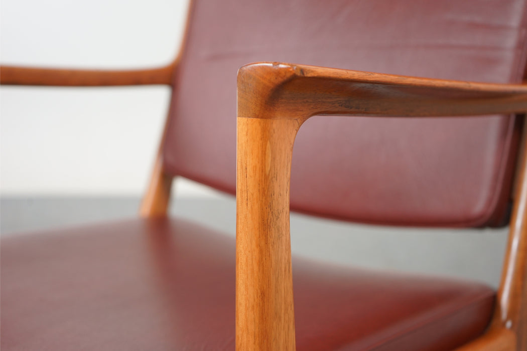 Danish Modern Walnut Arm Chair - (320-026.4)