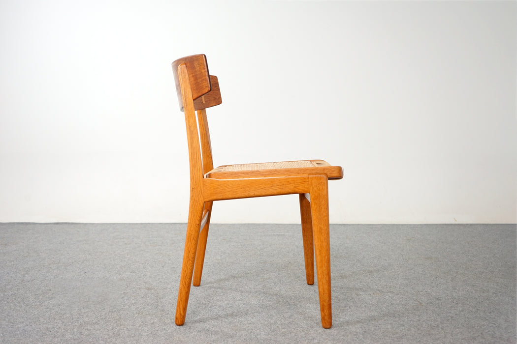 SALE - 1 Teak & Oak Dining Chair - (D739)