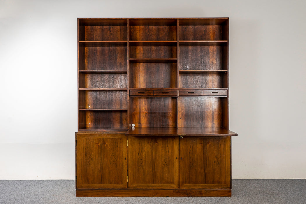 Rosewood Bookcase/Cabinet by Kai Winding - (322-080)