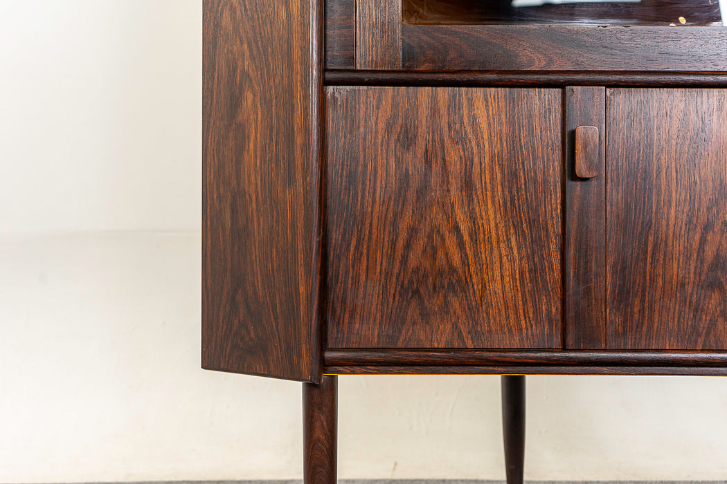 Rosewood & Glass Corner Cabinet - (321-336)
