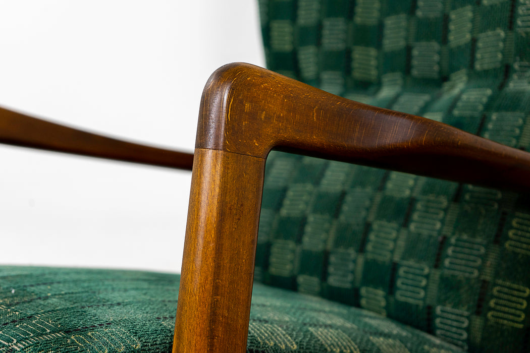 Beech Wood Lounge Chair by Fritz Hansen - (324-149)