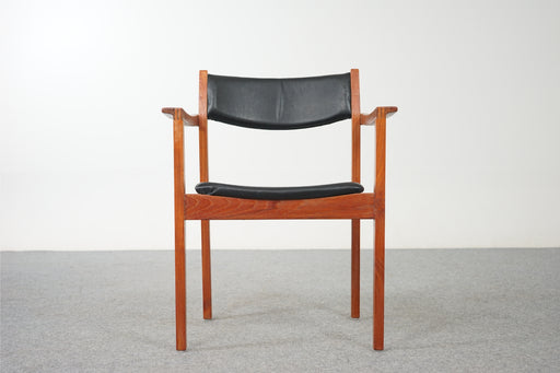 Teak Mid-Century Arm Chair - (320-088.1)